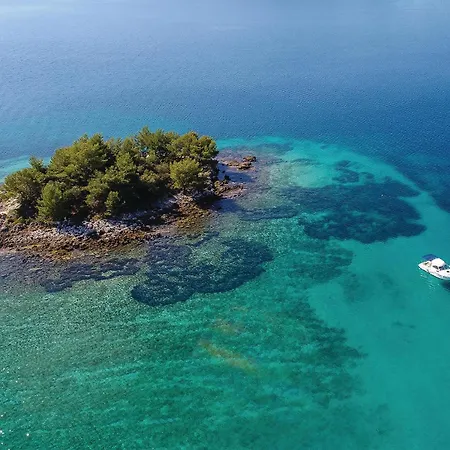 Casa de Férias 2 Bedroom Awesome In *