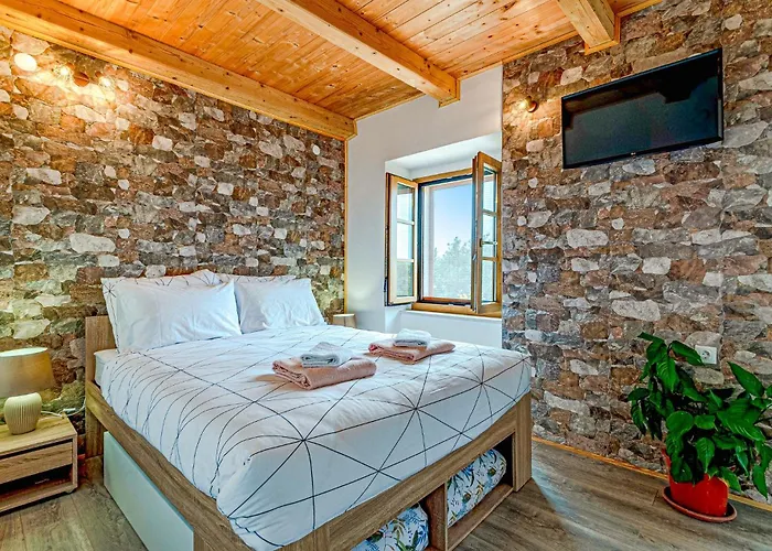 2 Bedroom Awesome In Orebić